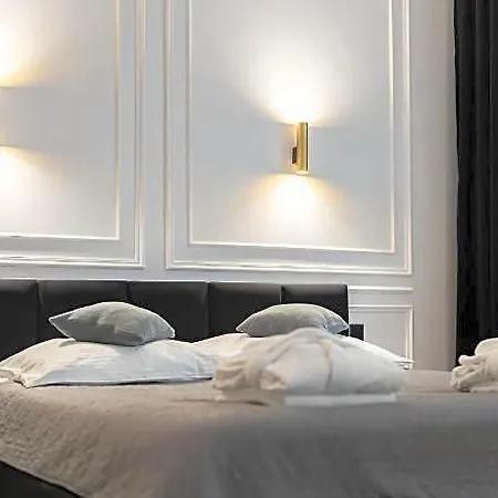 Hotel Shine Jacuzzi Starowislna